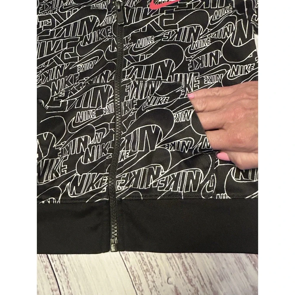 Nike Boys Full Zip Track Jacket Black Logo Print Youth XS 3-4Yrs Fleece Athletic